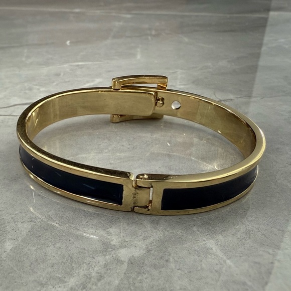 Belt Fashion Bracelet - Picture 7 of 12